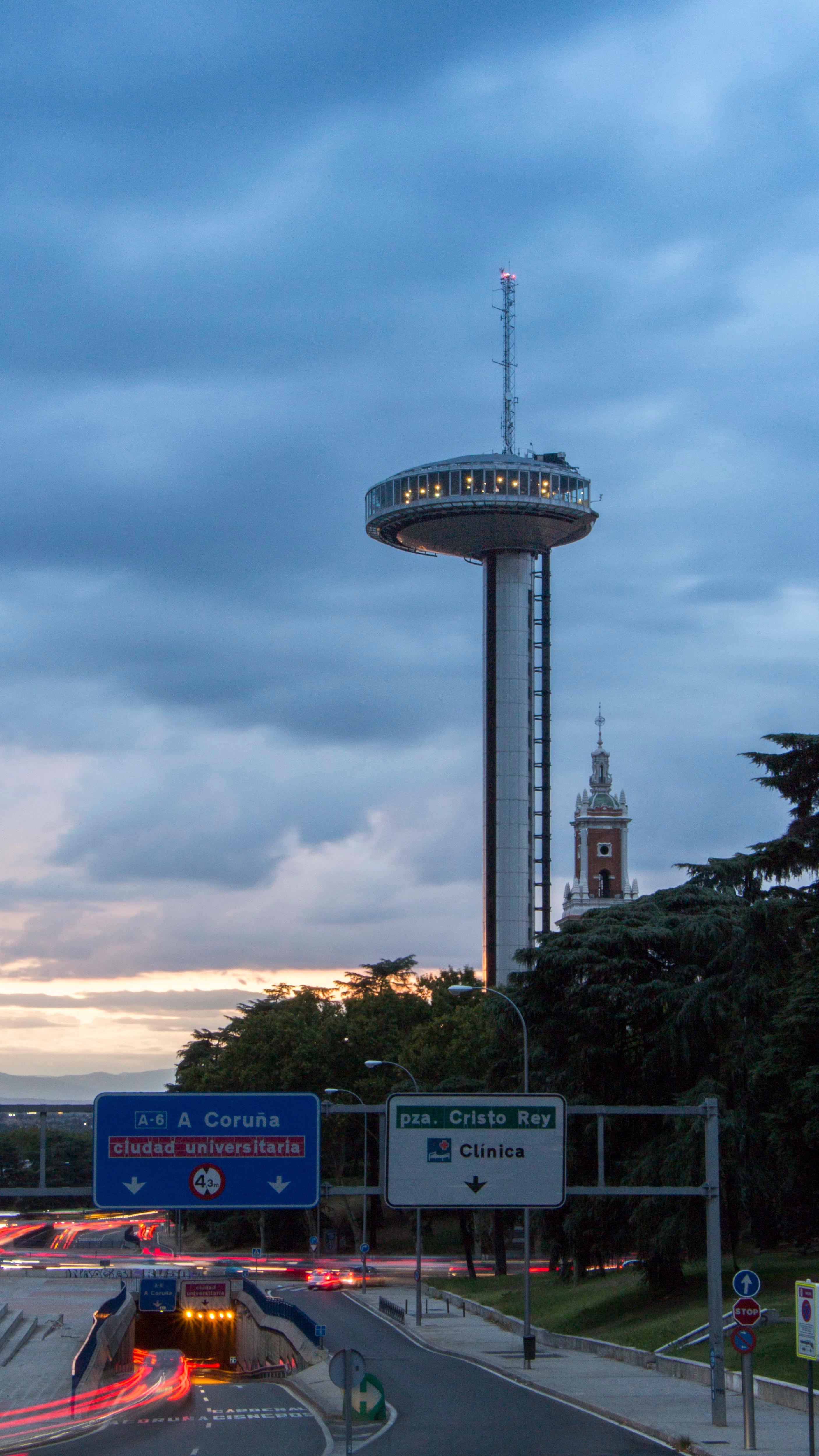 Faro de Moncloa