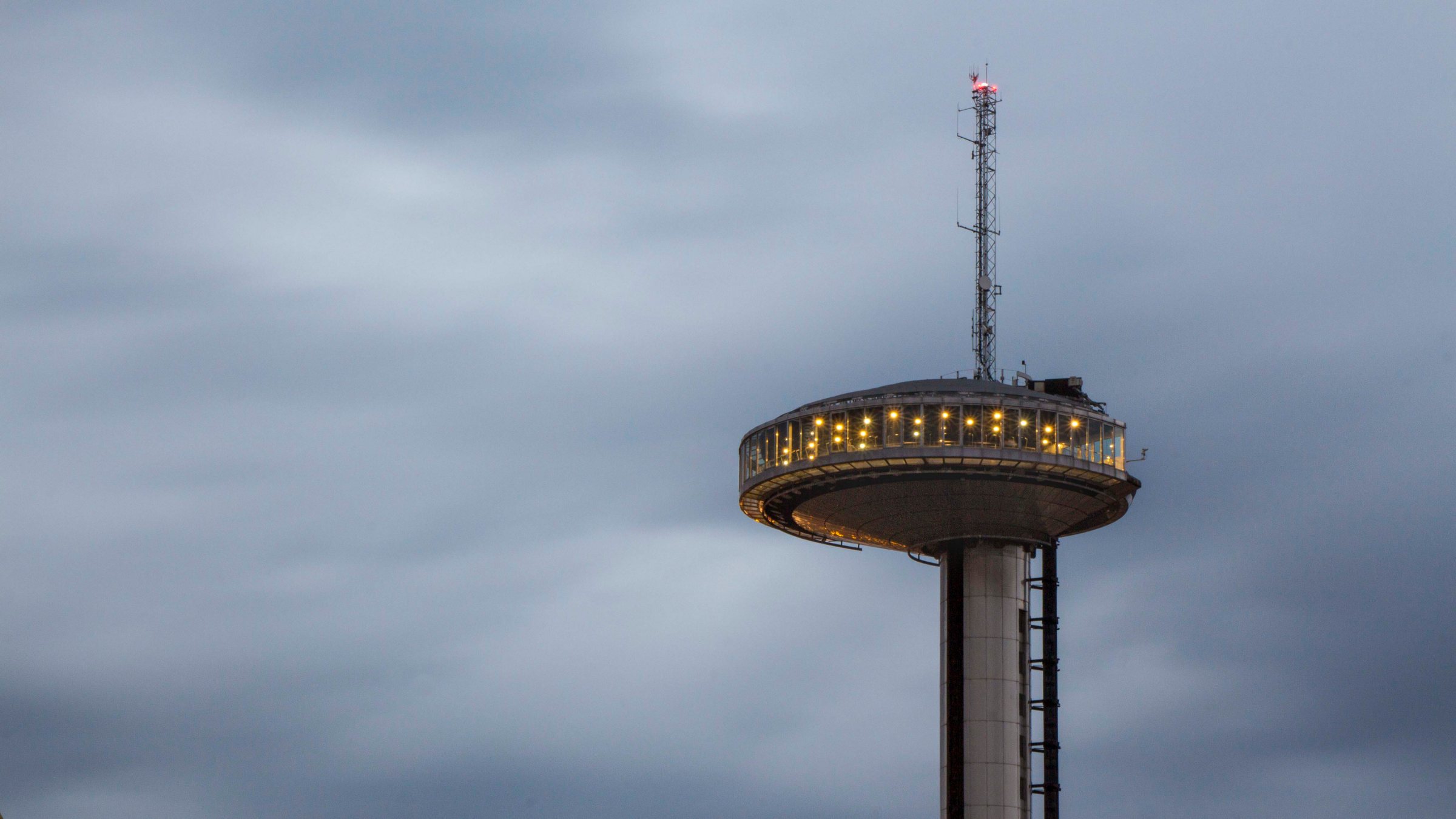 Faro de Moncloa